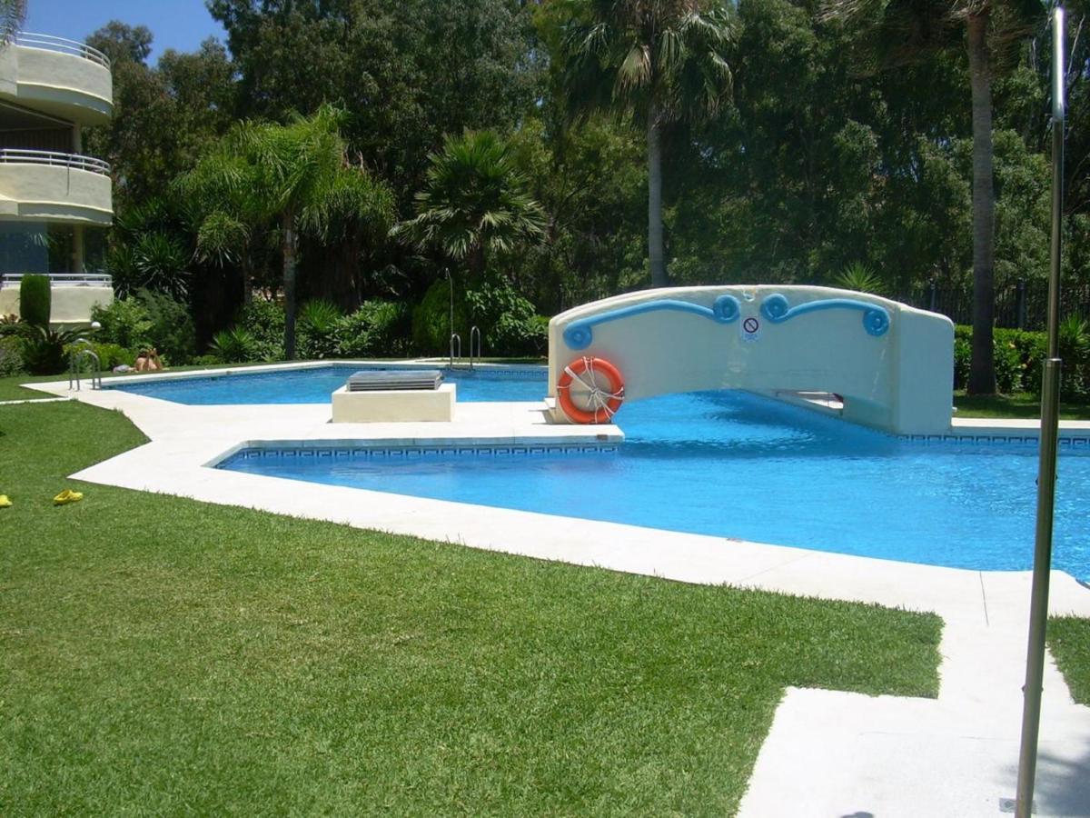 Holidays2Benalmadena Torrequebrada Sea View Front Beach With Pool Parking & Terraces Экстерьер фото