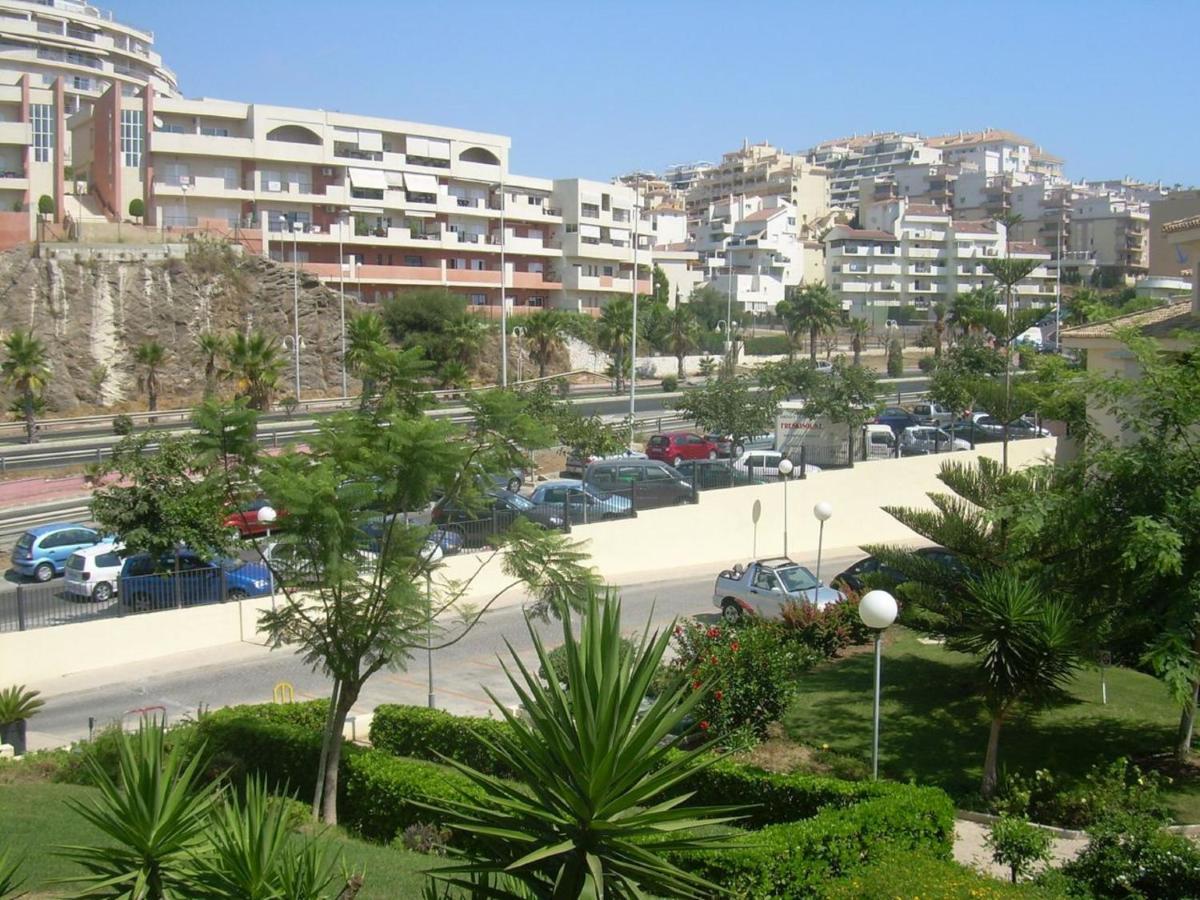 Holidays2Benalmadena Torrequebrada Sea View Front Beach With Pool Parking & Terraces Экстерьер фото