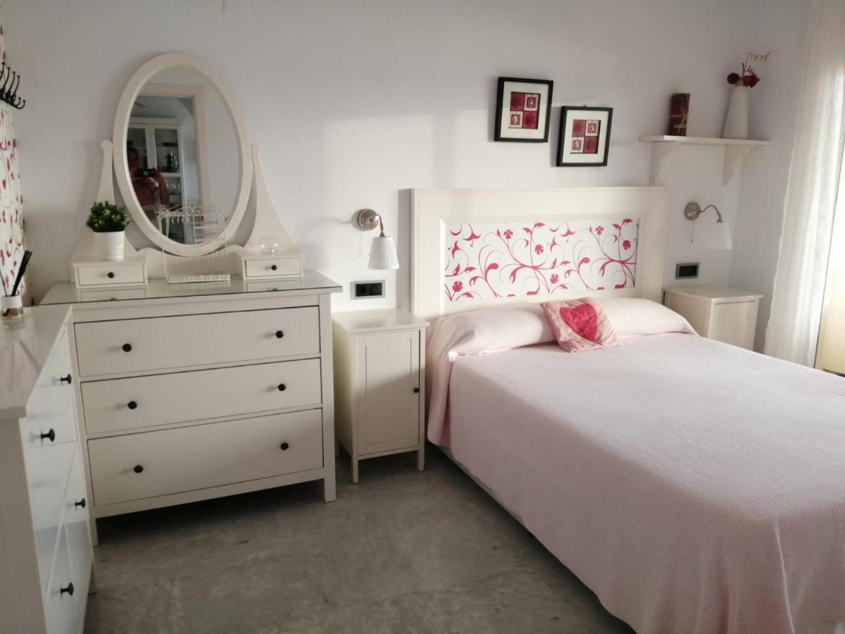 Holidays2Benalmadena Torrequebrada Sea View Front Beach With Pool Parking & Terraces Экстерьер фото