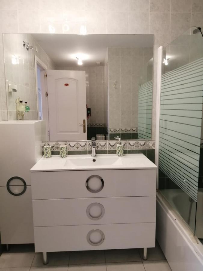Holidays2Benalmadena Torrequebrada Sea View Front Beach With Pool Parking & Terraces Экстерьер фото